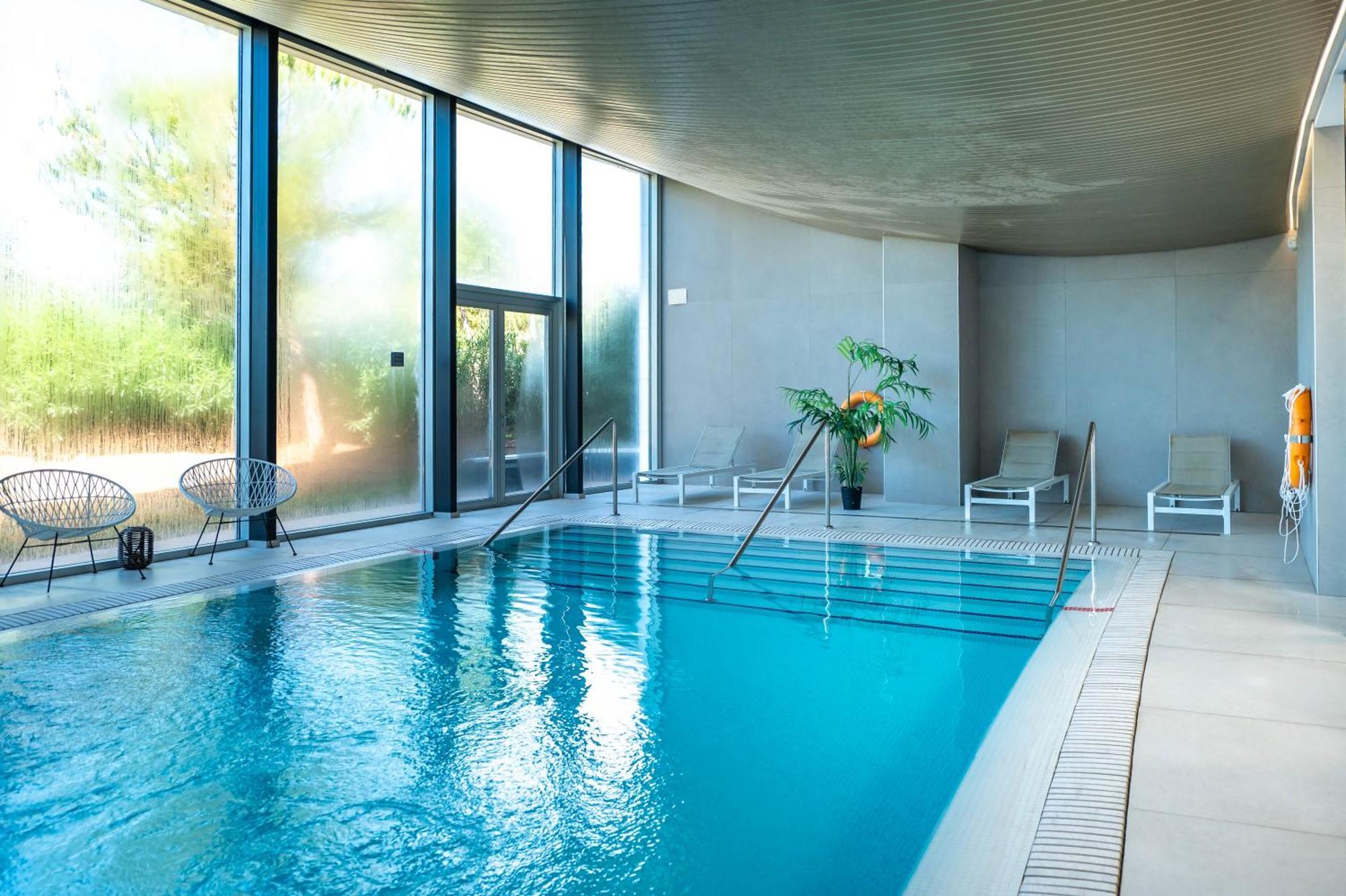 The Edge Apartment *